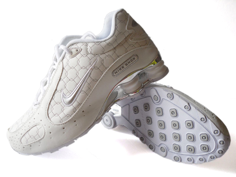 Nike Shox Monster SI Shoes White Silver - Click Image to Close